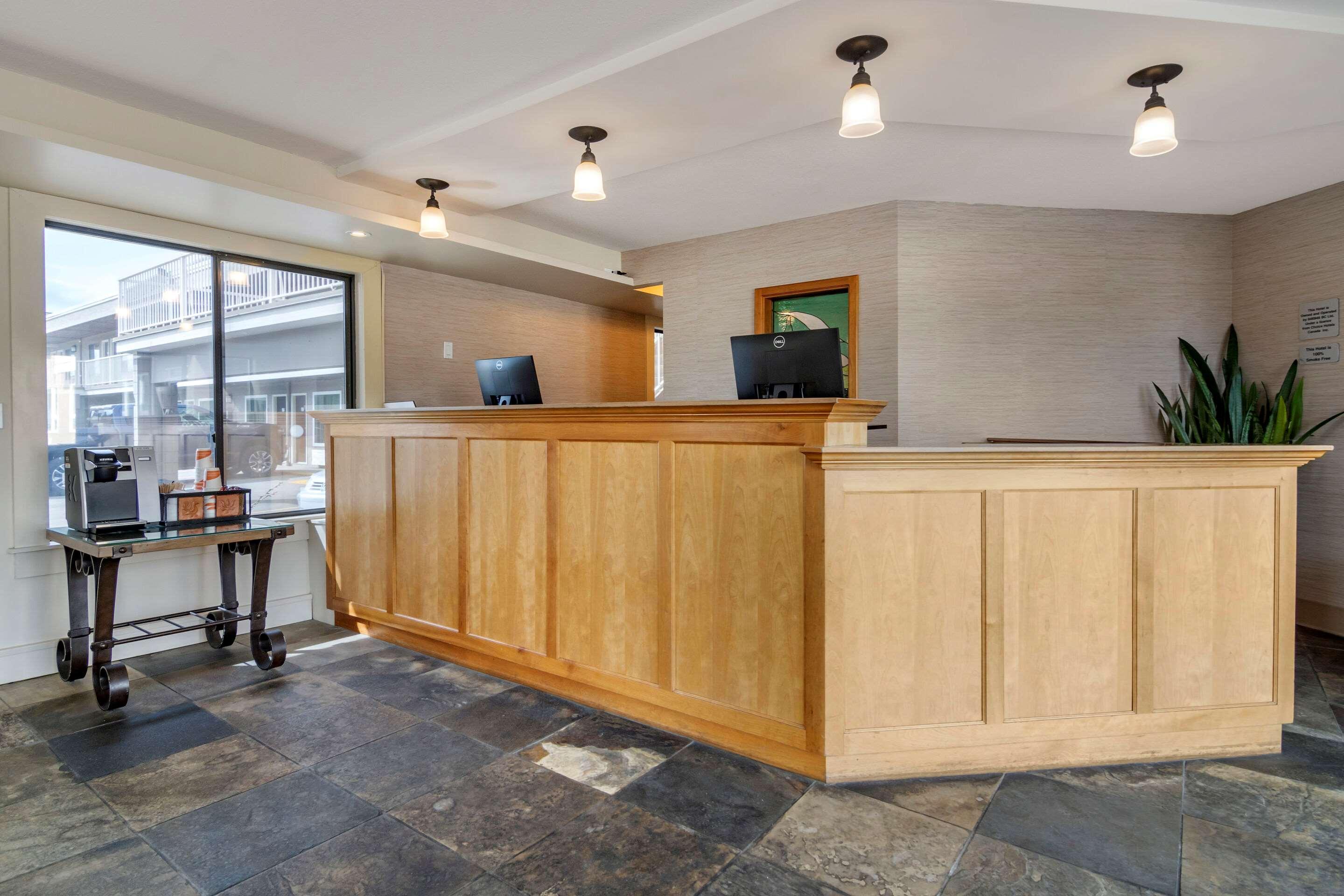 Econo Lodge Inn & Suites Κελόουνα  Εξωτερικό φωτογραφία